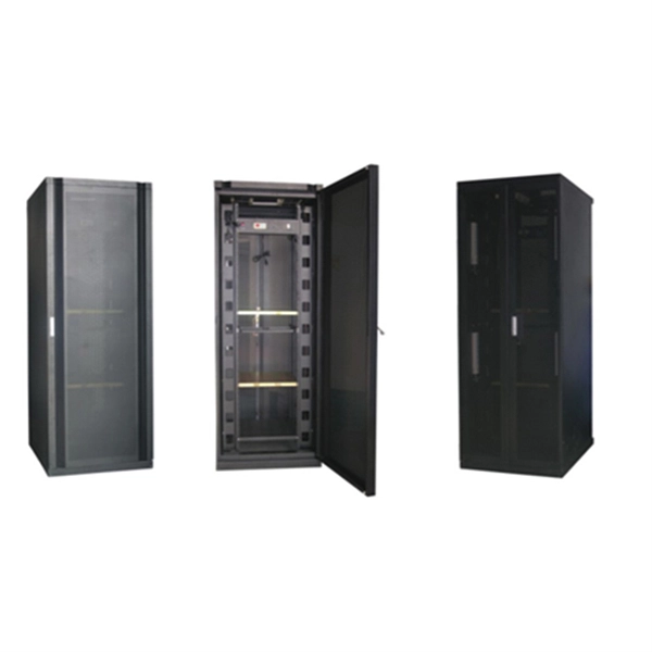 Wall-mounted installation of low-voltage distribution boxes and network cabinets